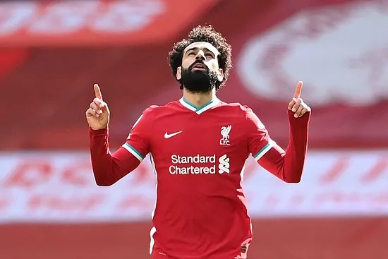 Salah renueva con el Liverpool tres temporadas más